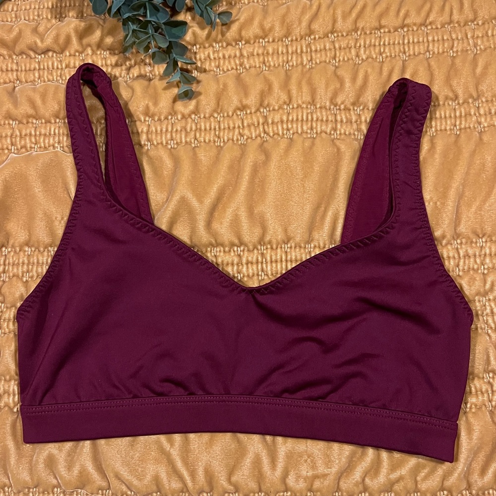 Victoria’s Secret sports bra
